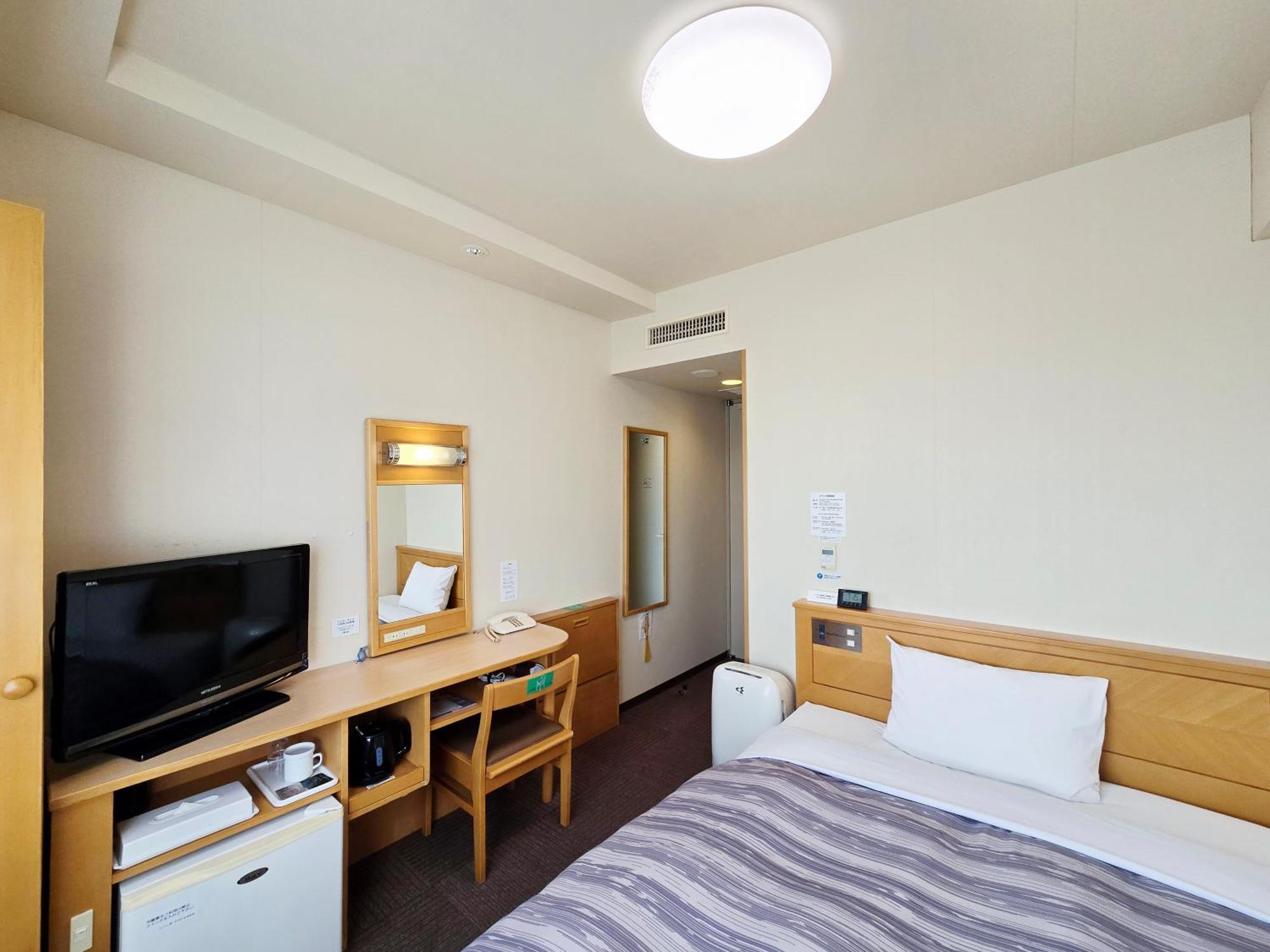 Hotel Route Inn Kitami Odori Nishi Экстерьер фото