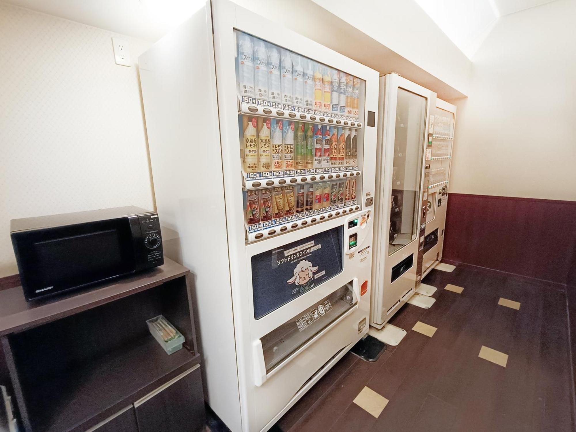 Hotel Route Inn Kitami Odori Nishi Экстерьер фото