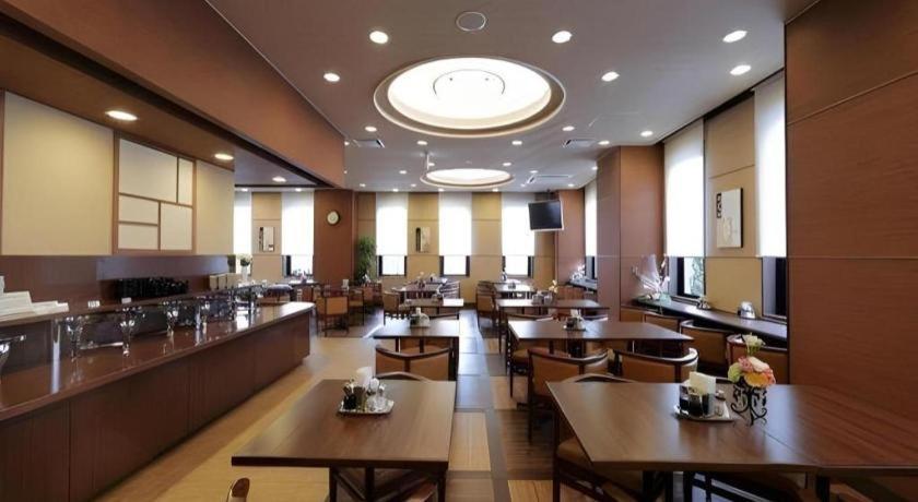 Hotel Route Inn Kitami Odori Nishi Экстерьер фото